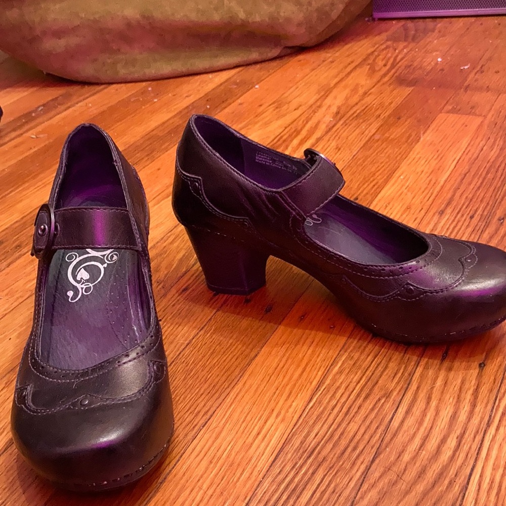 Dansko Nevin Mary Janes